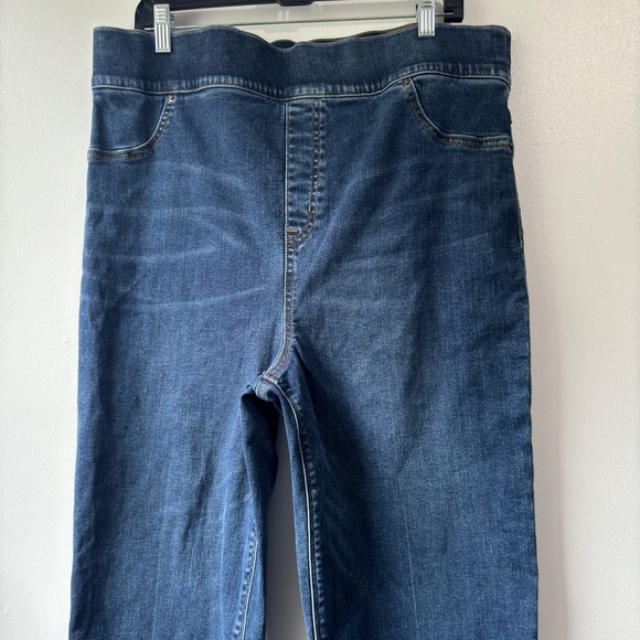 Spanx Jeans Women’s Blue Jeggings Stretch Wide Leg Flare Frayed S… - Picture 9 of 9